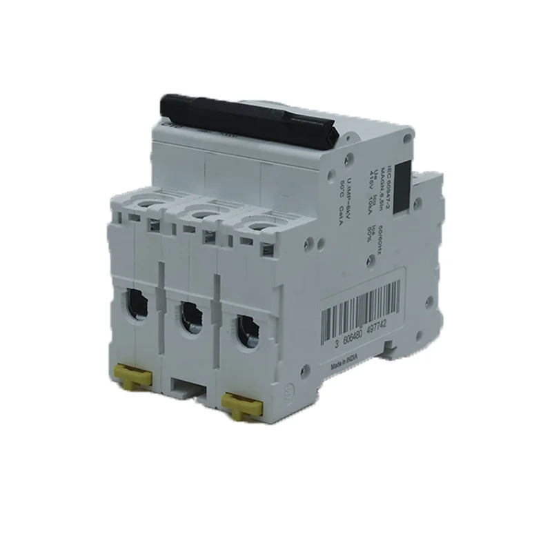 SxC60 3P10A MINIATURE CIRCUIT BREAKER (3)
